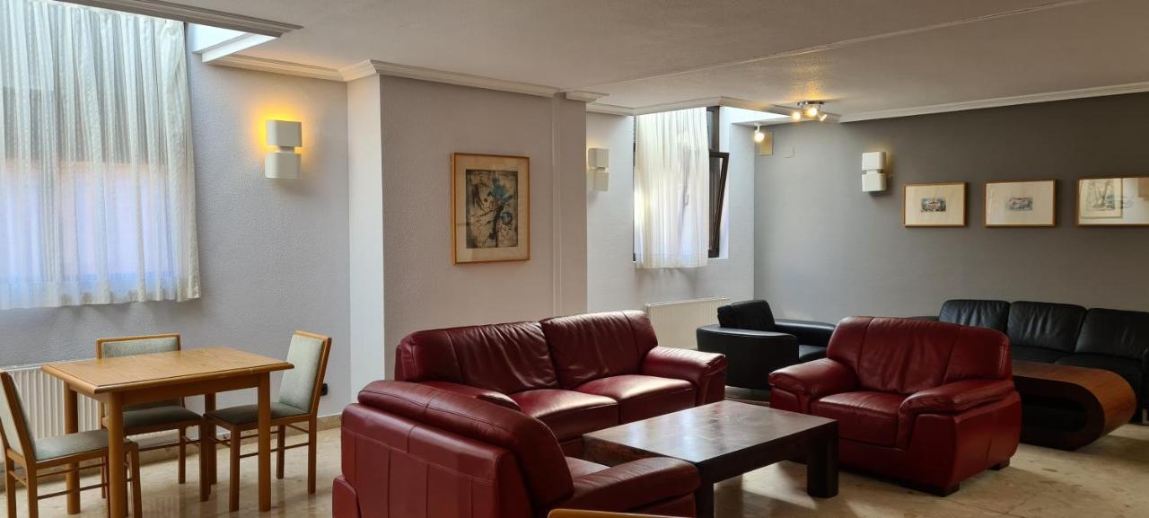 Apartamentos Laredo-Playa Экстерьер фото
