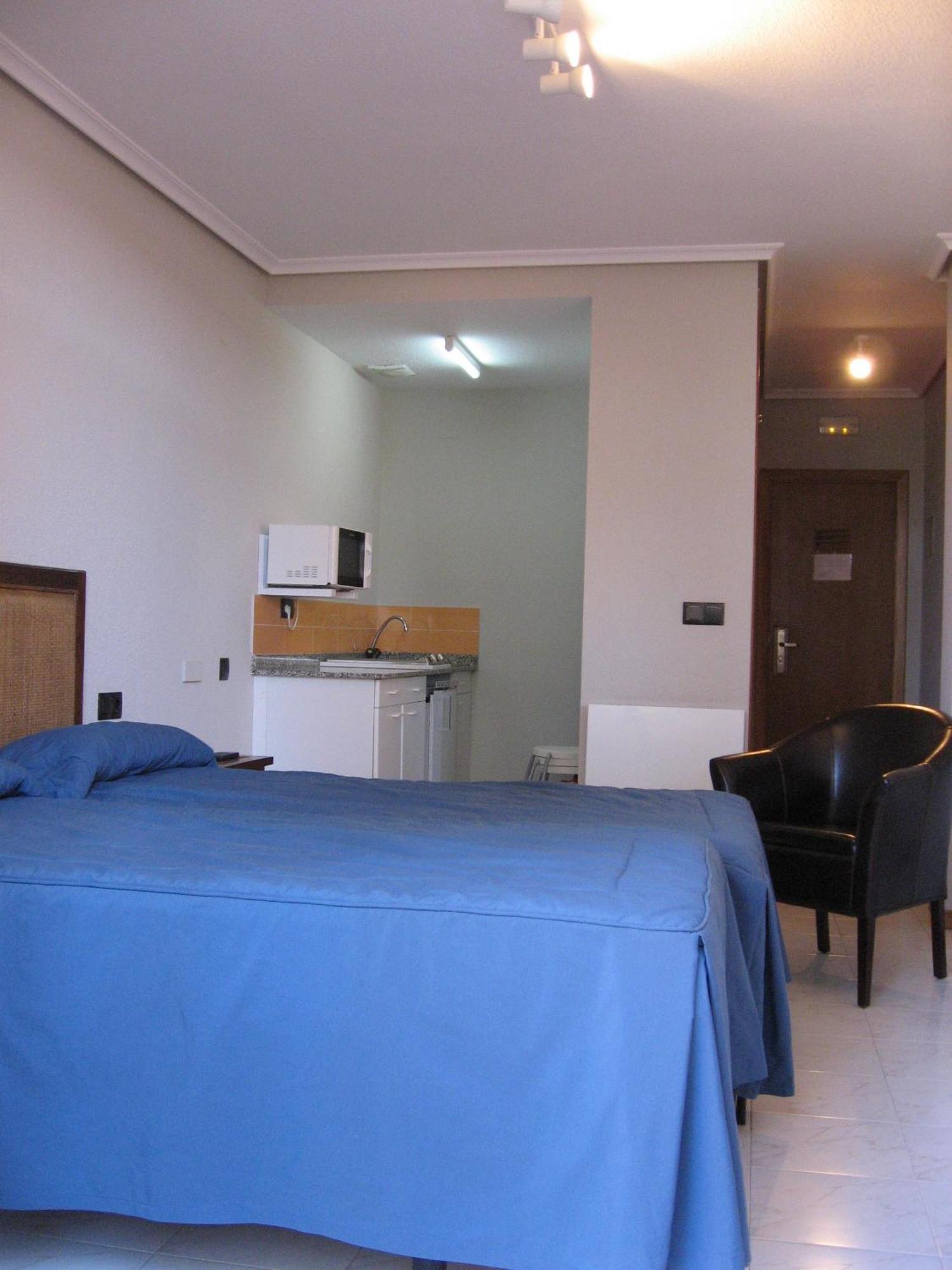 Apartamentos Laredo-Playa Экстерьер фото